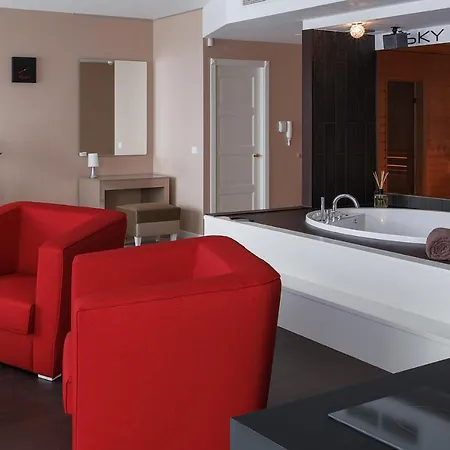 Sky Chocolate Jacuzzi Sauna 30 Floor *